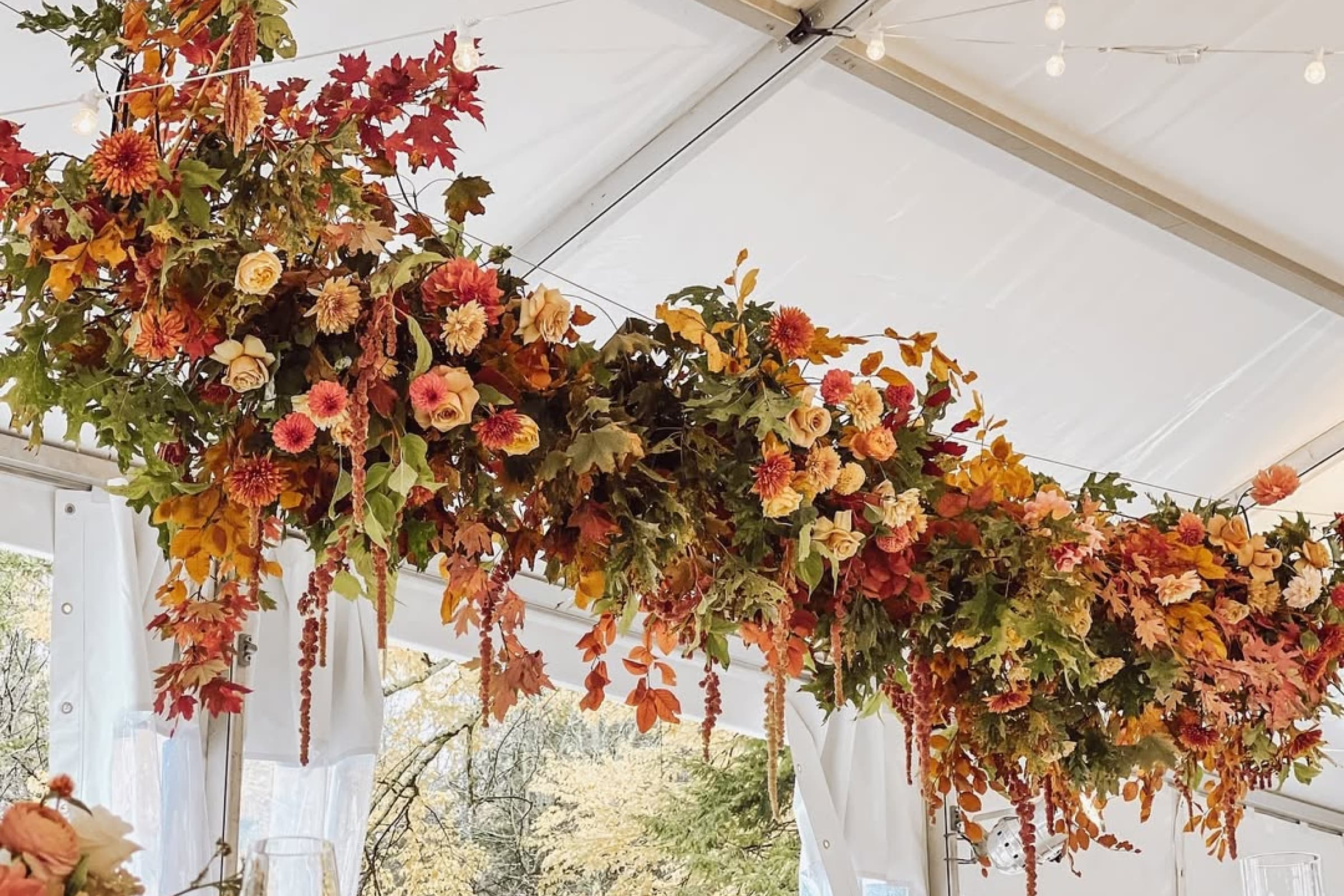 Hanging installation · Fall wedding